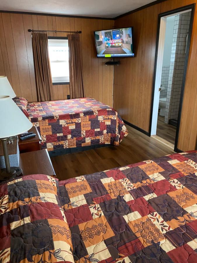 Scotty'S Motel Munising Exterior photo